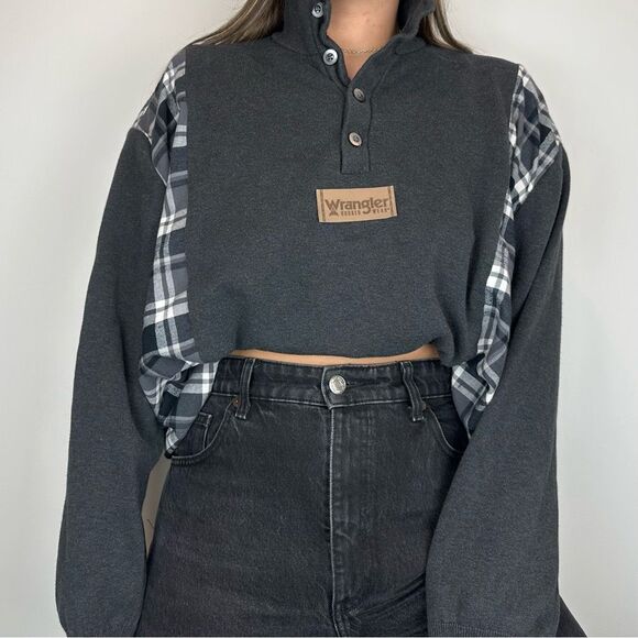 Reworked Wrangler Sweater Shirt Country Gray Henley Long Sleeve Flannel Plaid - Picture 1 of 4